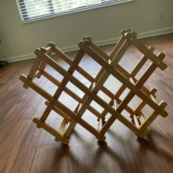 Expandable Wooden Rack - Picture 2 of 5